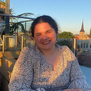 Meet your Posher, Chloe